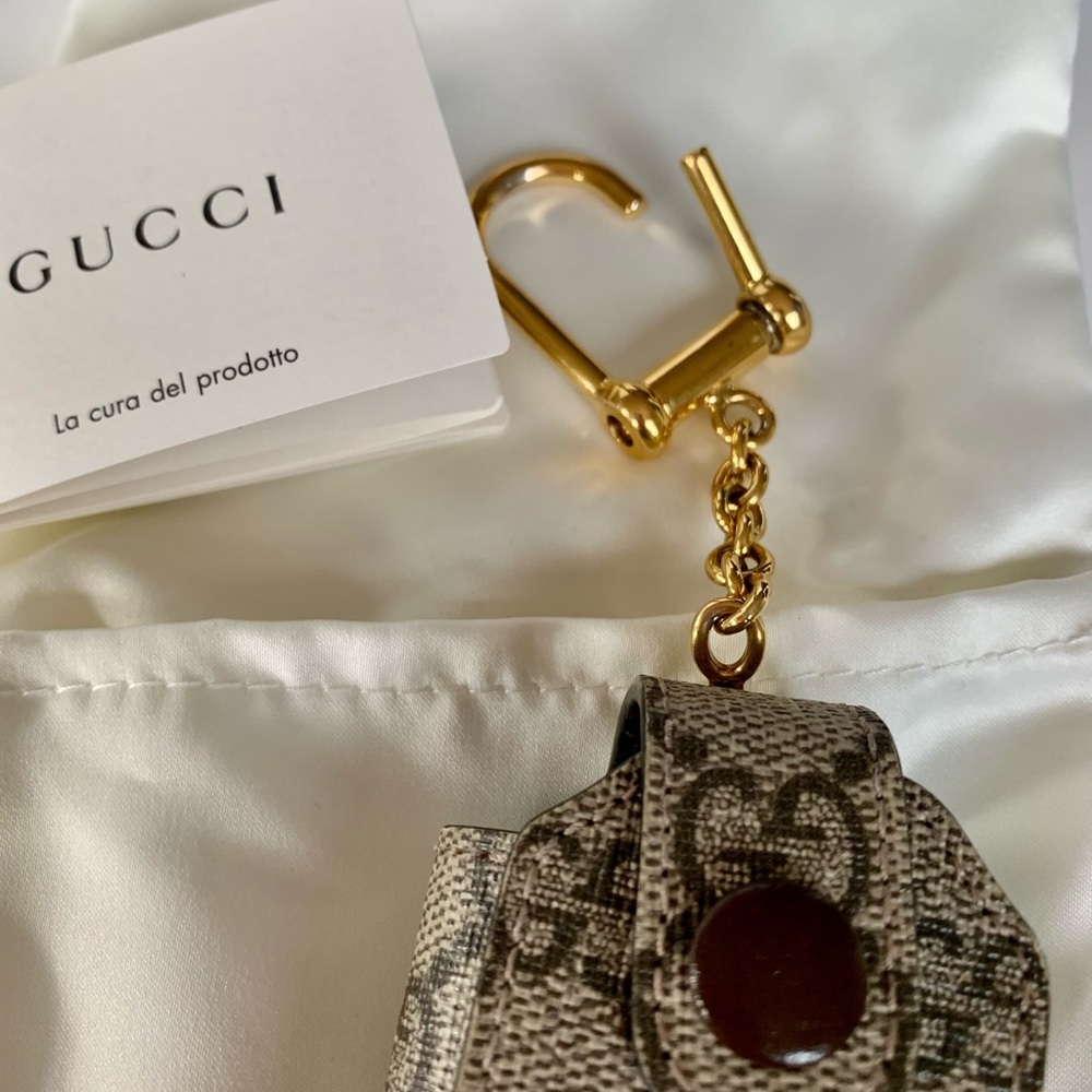 Gucci AirPod Case Cover Gen 1 & 2 Original Box, Dust Bag, and Booklet Like New - Picture 12 of 13